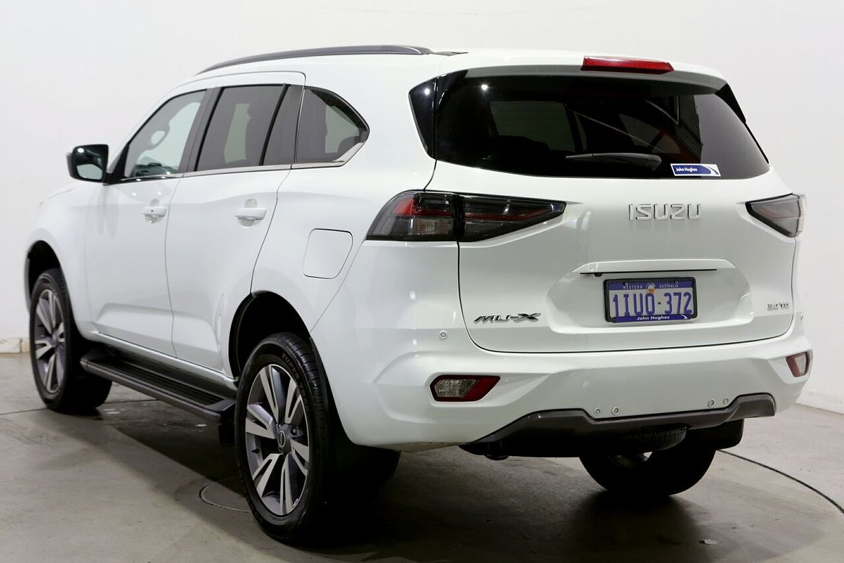 2023 Isuzu MU-X LS-T