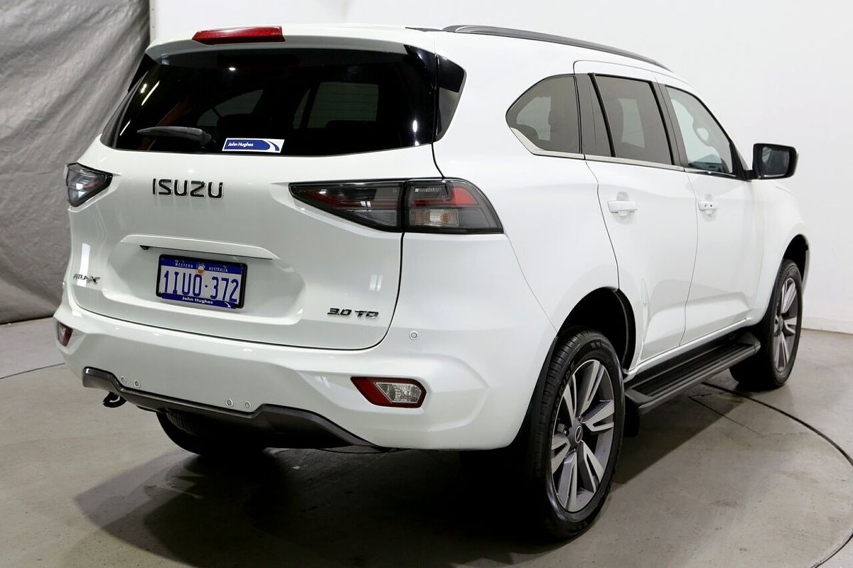 2023 Isuzu MU-X LS-T