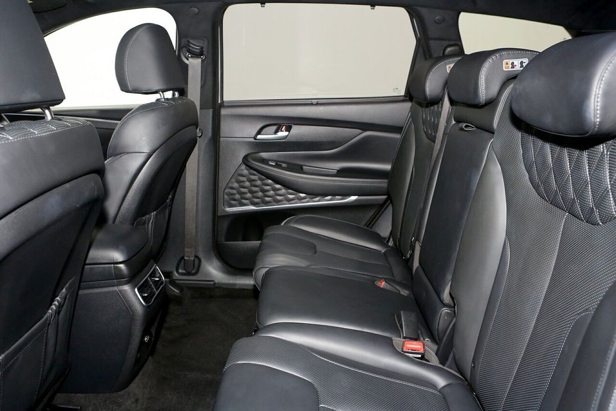 2022 Hyundai Santa Fe Highlander TM.V4