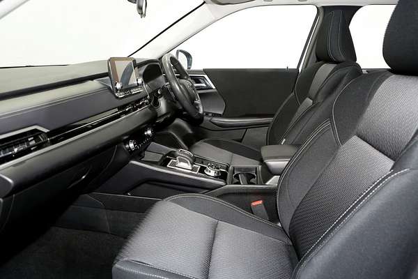 2023 Mitsubishi Outlander ES ZM