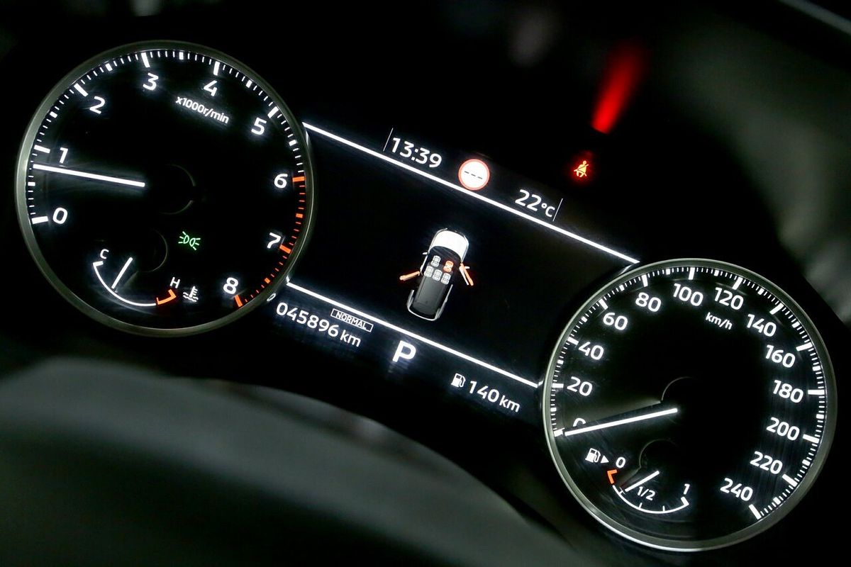 2023 Mitsubishi Outlander ES ZM