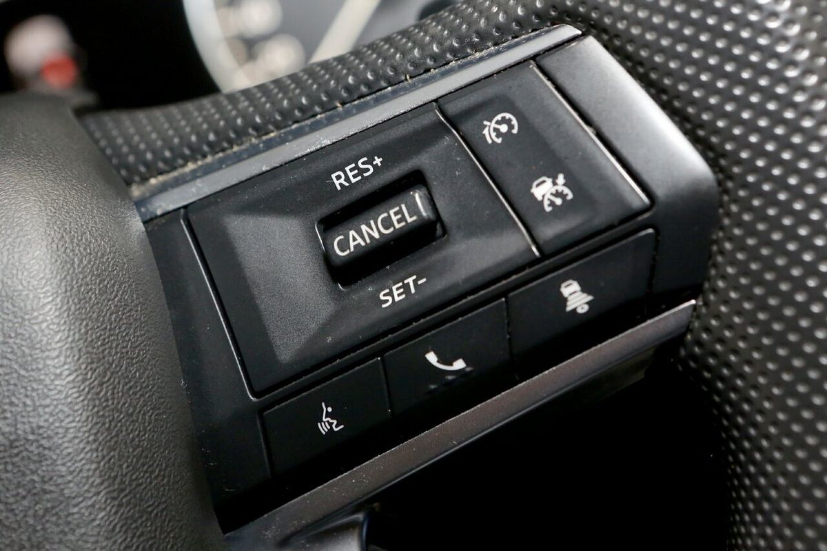 2023 Mitsubishi Outlander ES ZM