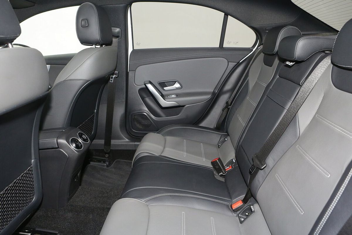 2022 Mercedes-Benz A-Class A35 AMG V177