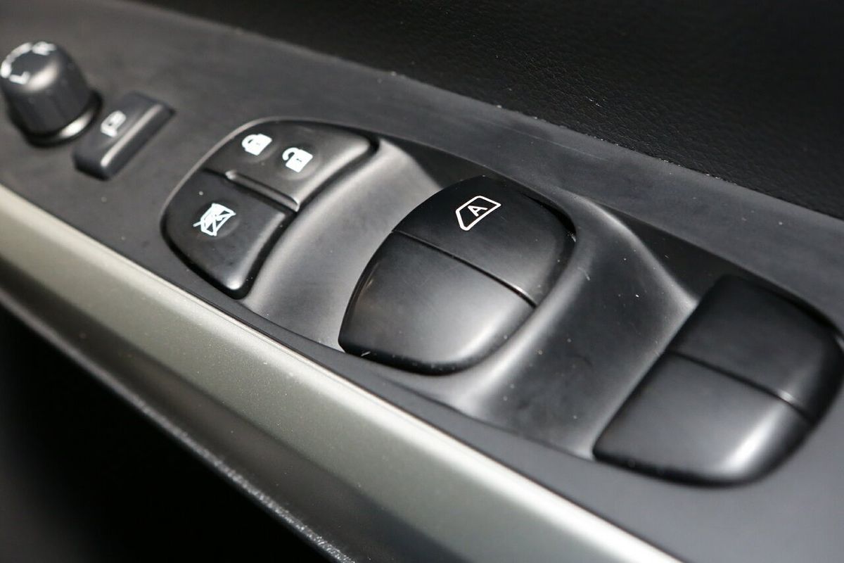 2020 Nissan Navara ST-X D23 4X4