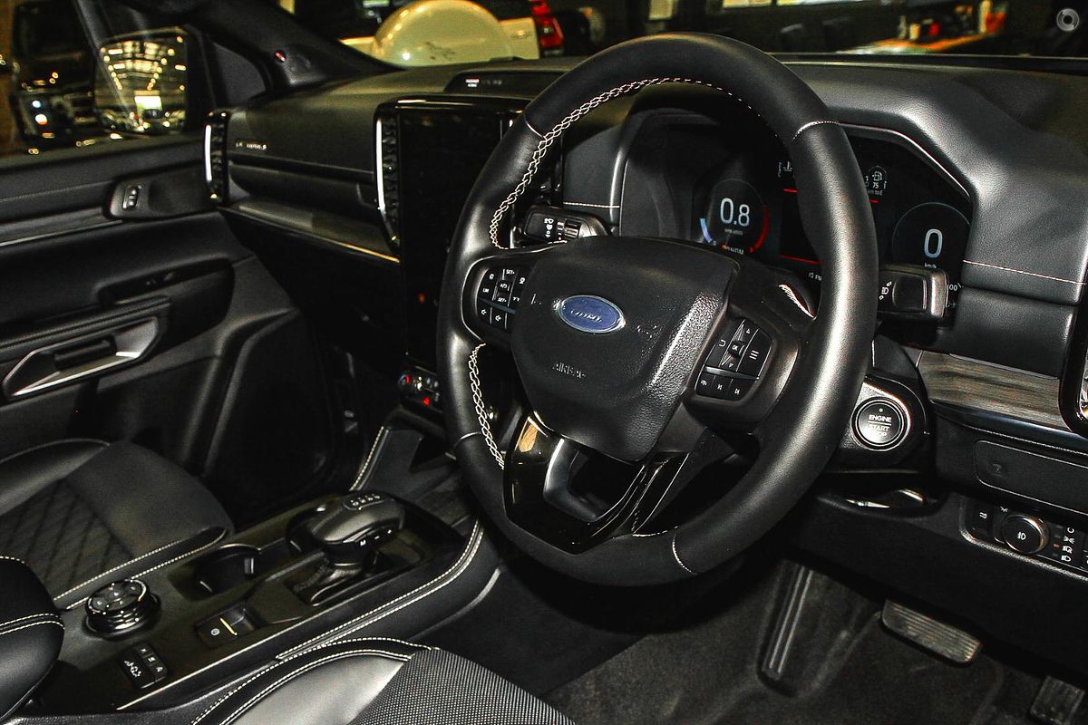 2025 Ford Ranger Platinum 4X4 3.0L