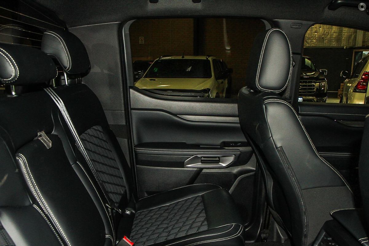 2025 Ford Ranger Platinum 4X4 3.0L