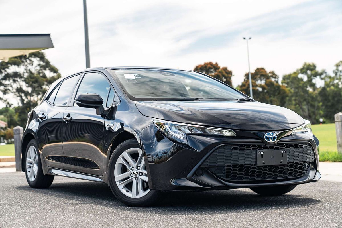 2022 Toyota Corolla Ascent Sport Hybrid ZWE211R