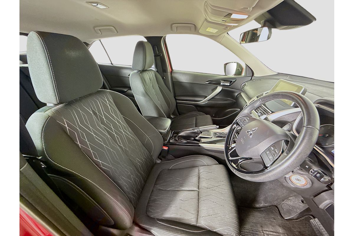 2020 Mitsubishi Eclipse Cross ECLIPSE CROSS ES (2WD) YA2M45