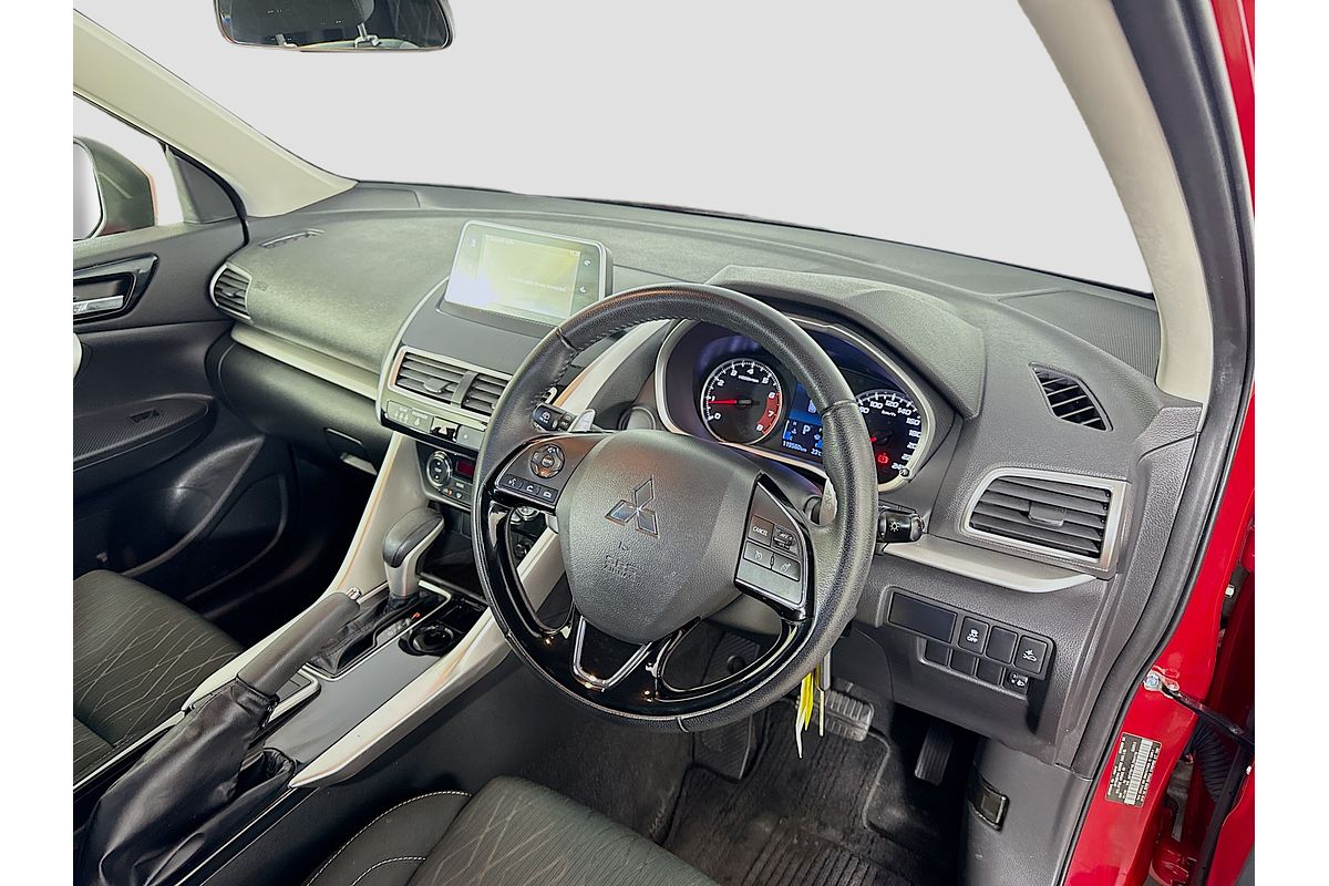 2020 Mitsubishi Eclipse Cross ECLIPSE CROSS ES (2WD) YA2M45