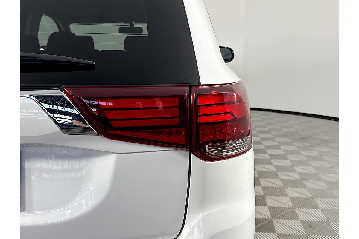 2016 Mitsubishi Outlander OUTLANDER LS (4x2) ZK MY16