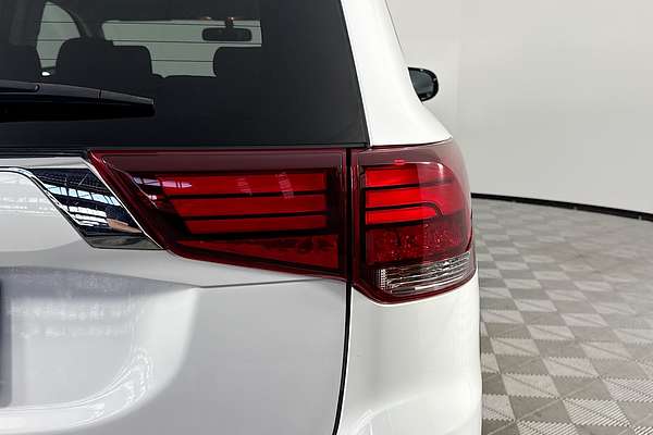 2016 Mitsubishi Outlander OUTLANDER LS (4x2) ZK MY16