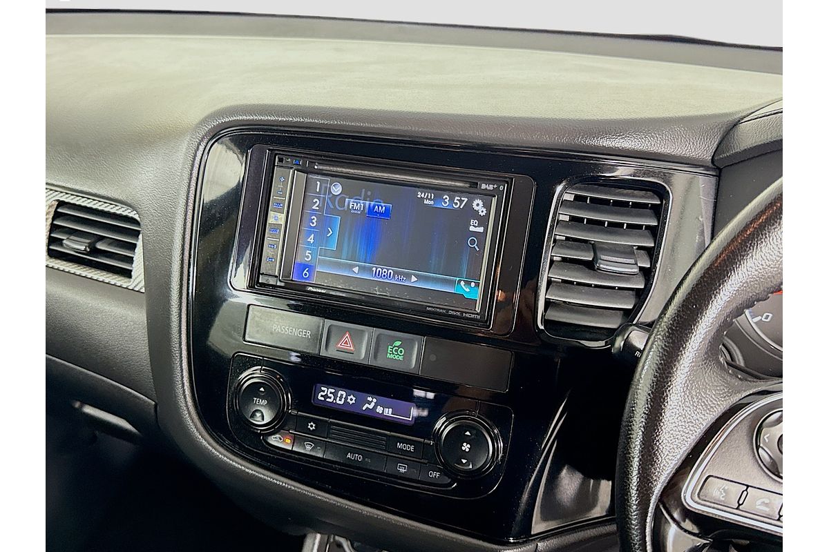 2016 Mitsubishi Outlander OUTLANDER LS (4x2) ZK MY16