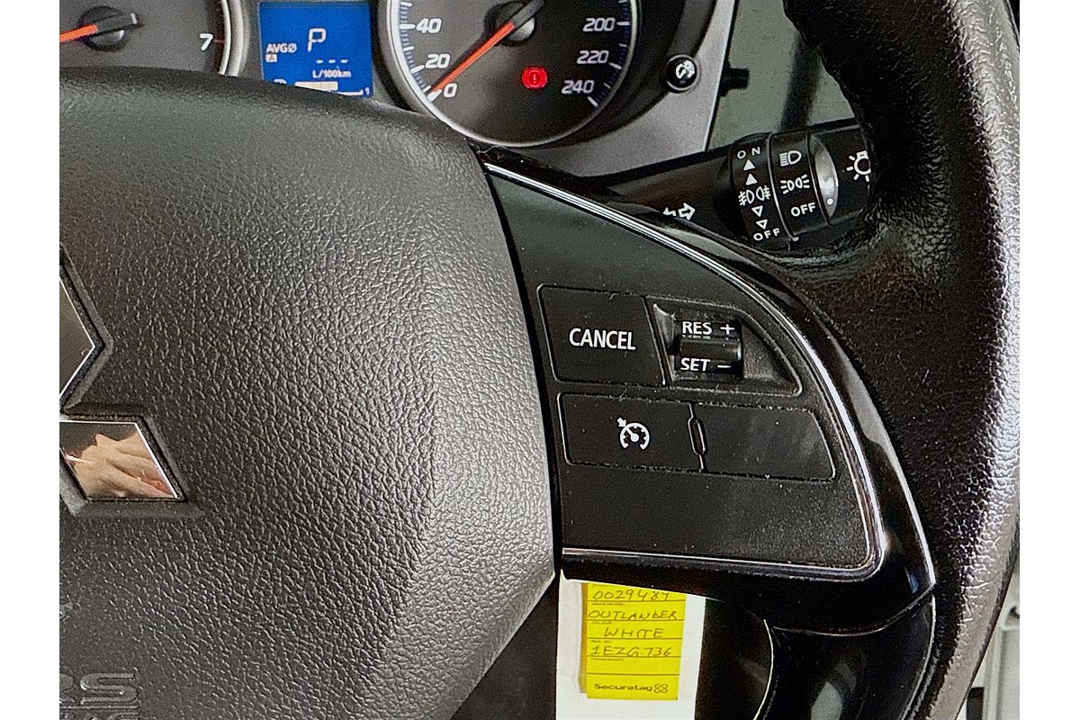 2016 Mitsubishi Outlander OUTLANDER LS (4x2) ZK MY16