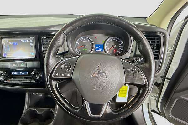 2016 Mitsubishi Outlander OUTLANDER LS (4x2) ZK MY16