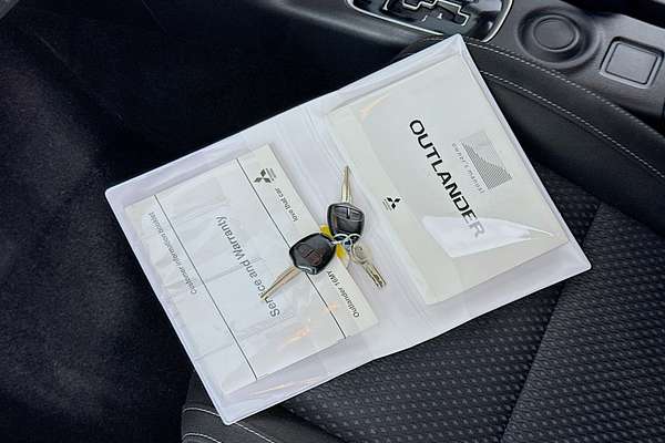 2016 Mitsubishi Outlander OUTLANDER LS (4x2) ZK MY16