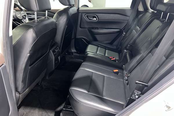 2023 Nissan X-TRAIL ST-L T33