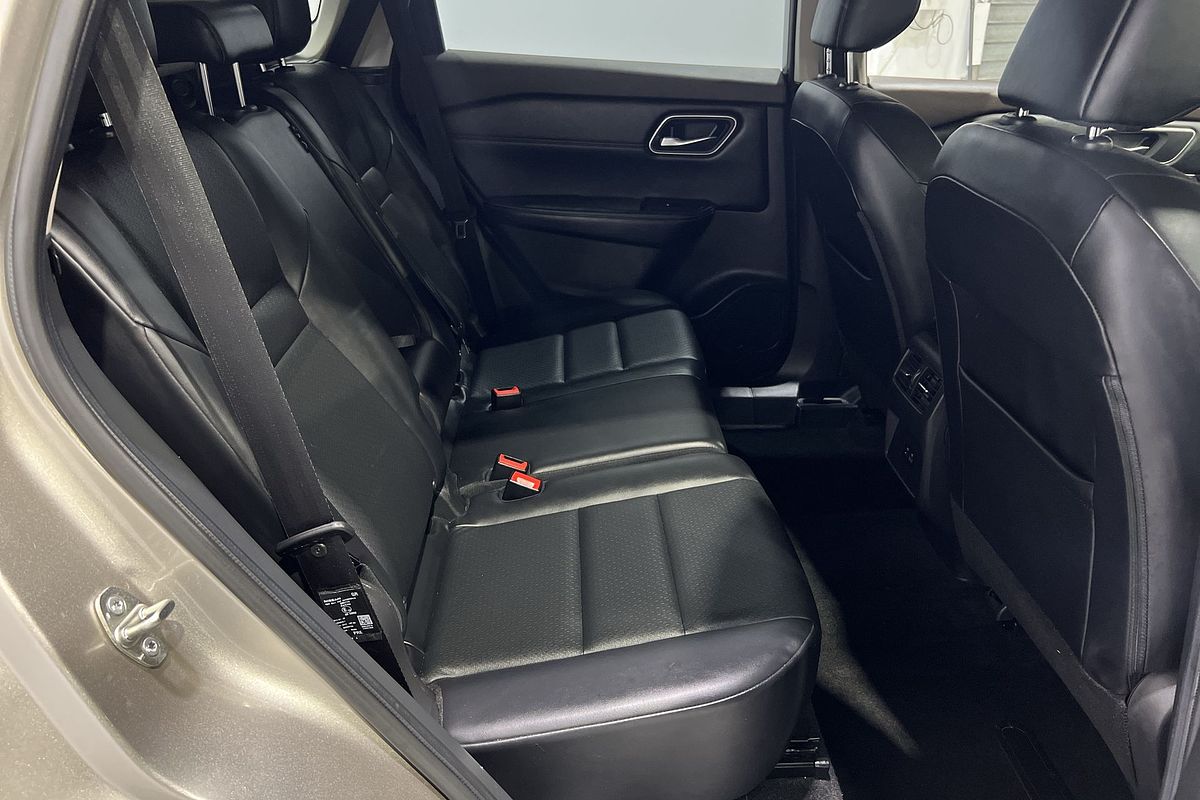 2023 Nissan X-TRAIL ST-L T33