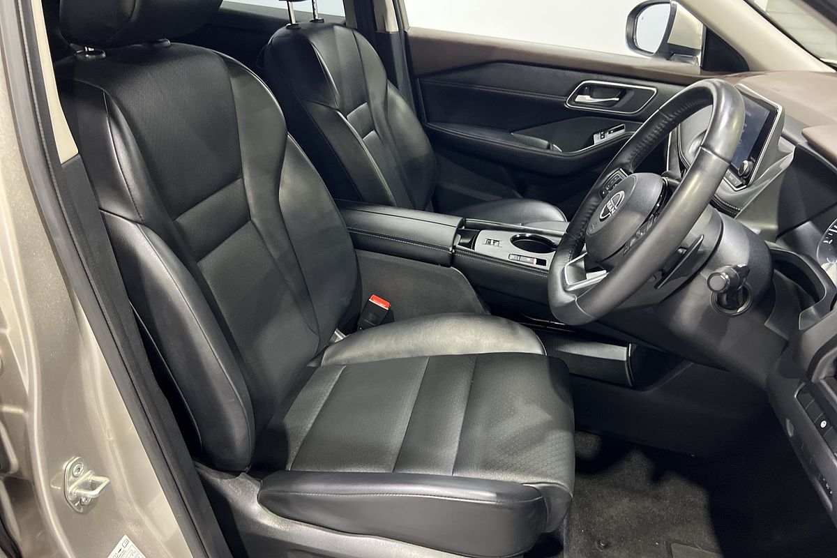 2023 Nissan X-TRAIL ST-L T33