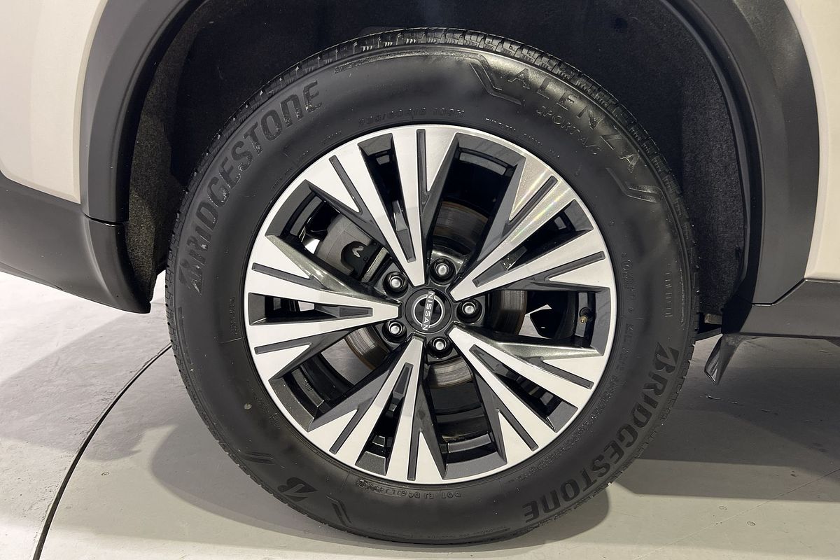 2023 Nissan X-TRAIL ST-L T33