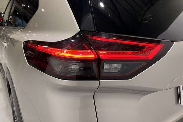 2023 Nissan X-TRAIL ST-L T33