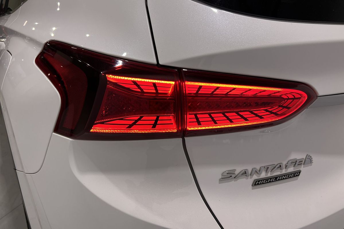 2018 Hyundai Santa Fe Highlander TM