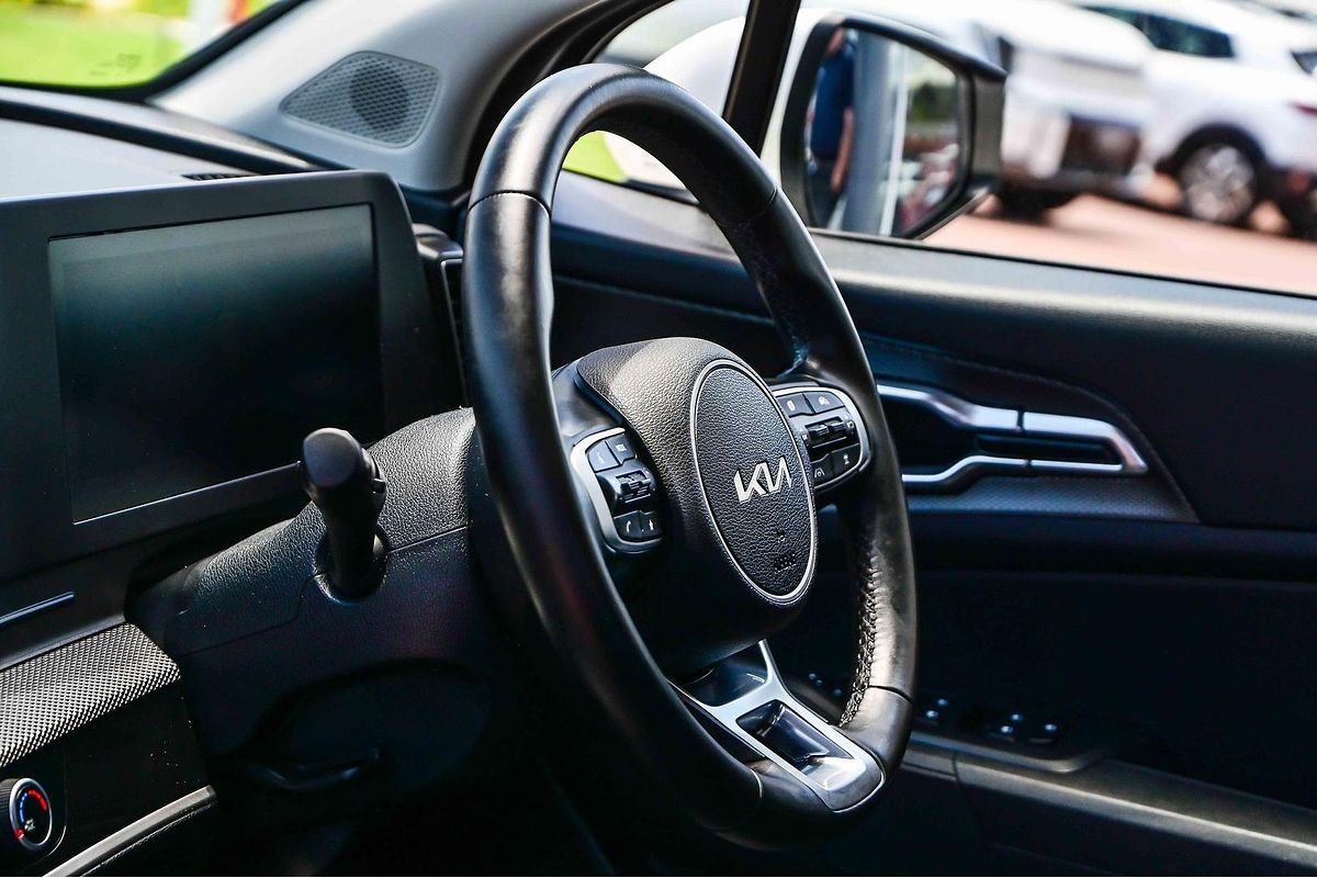 2024 Kia Sportage S NQ5