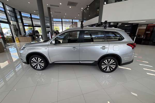 2019 Mitsubishi Outlander ES ZL