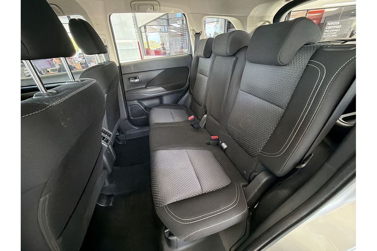 2019 Mitsubishi Outlander ES ZL