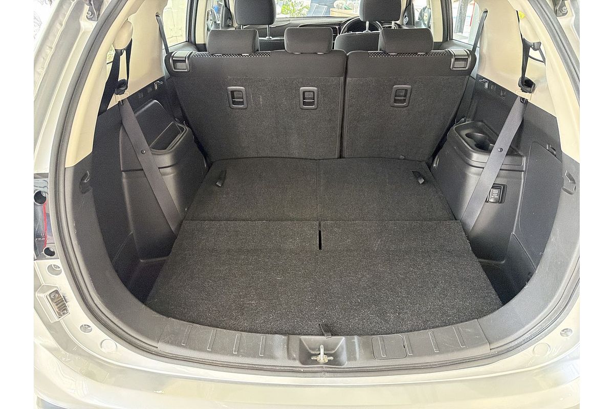 2019 Mitsubishi Outlander ES ZL