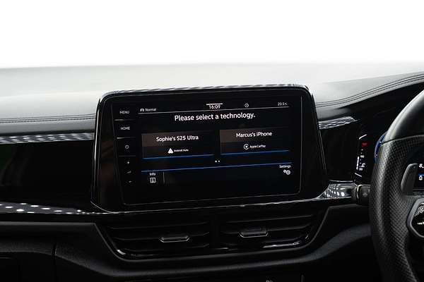 2023 Volkswagen T-Roc R D11