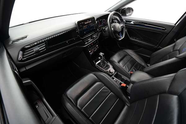 2023 Volkswagen T-Roc R D11