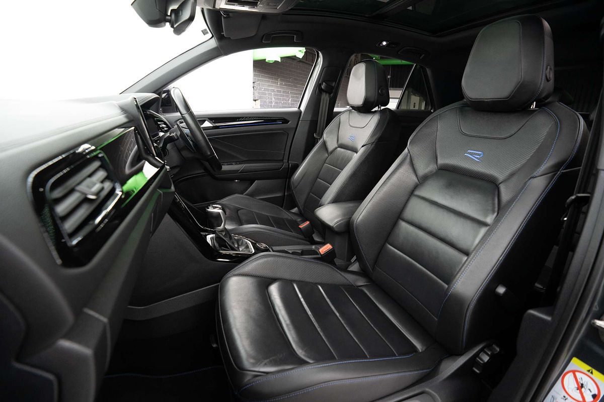 2023 Volkswagen T-Roc R D11