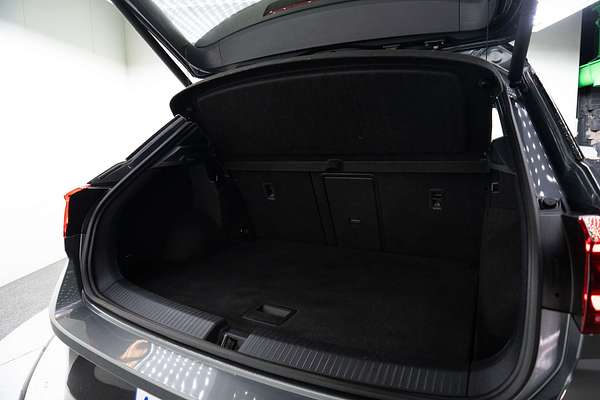 2023 Volkswagen T-Roc R D11