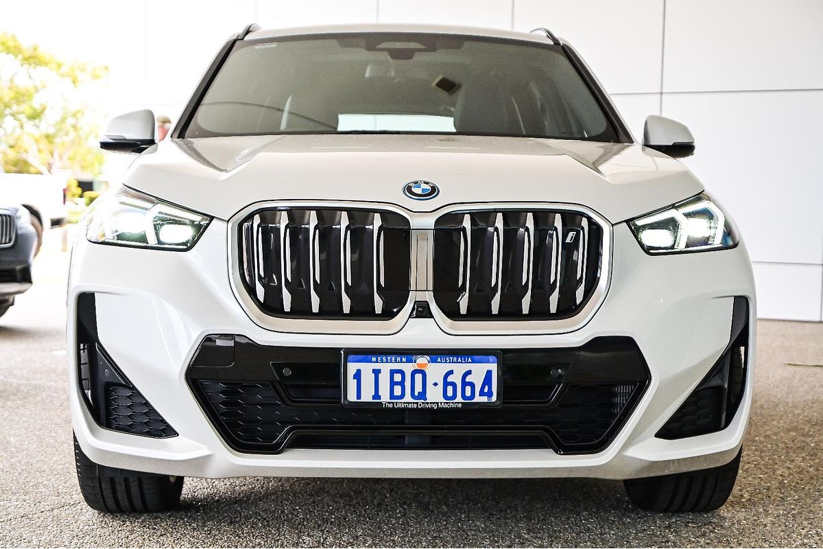 2024 BMW iX1 xDrive30 M Sport U11