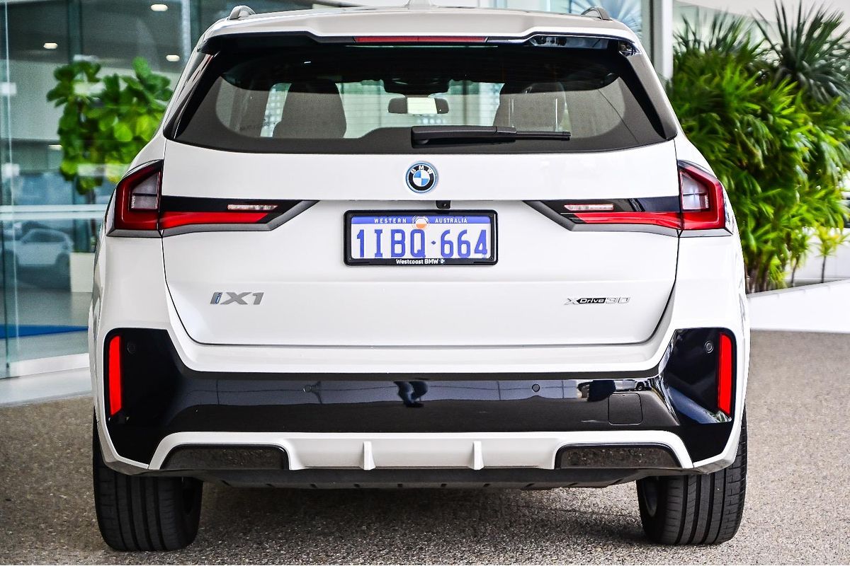 2024 BMW iX1 xDrive30 M Sport U11