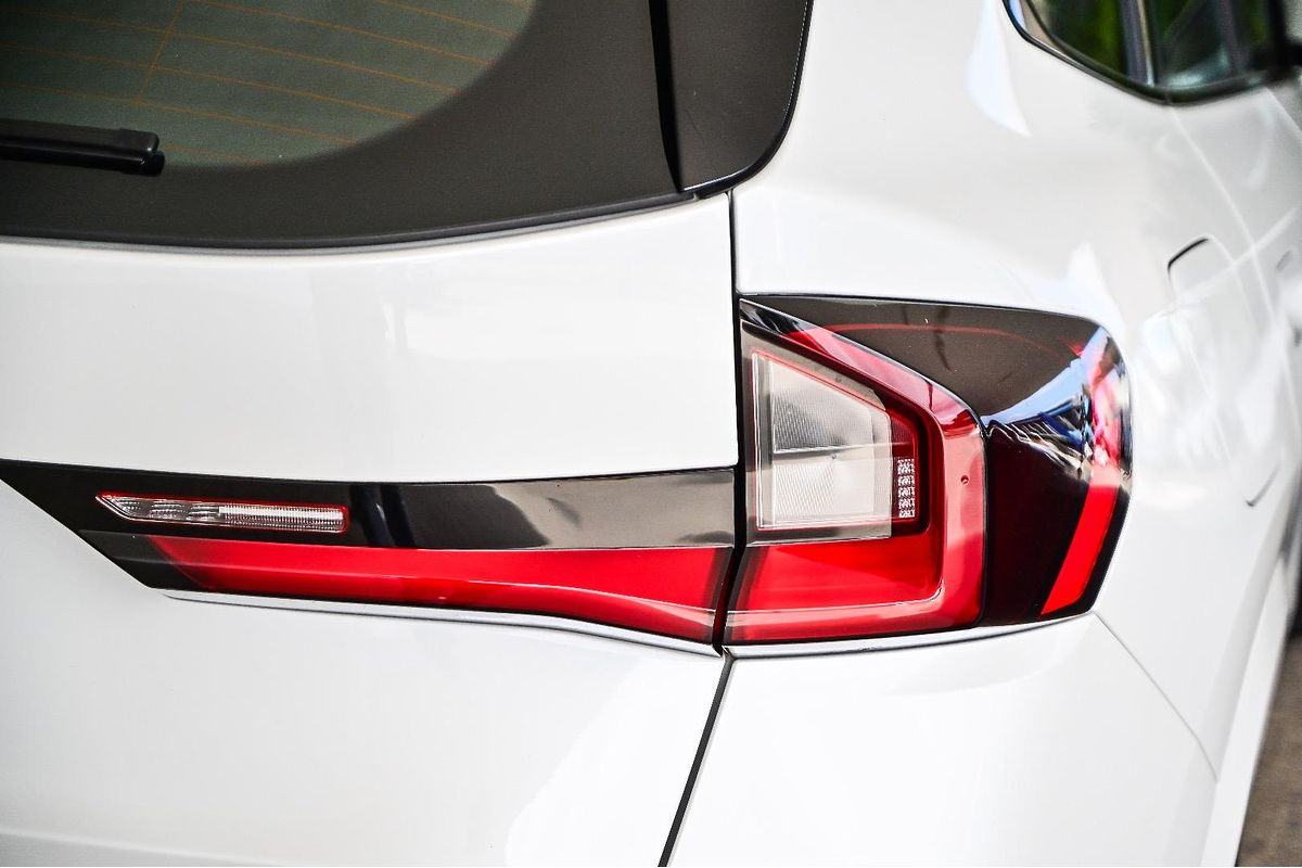 2024 BMW iX1 xDrive30 M Sport U11