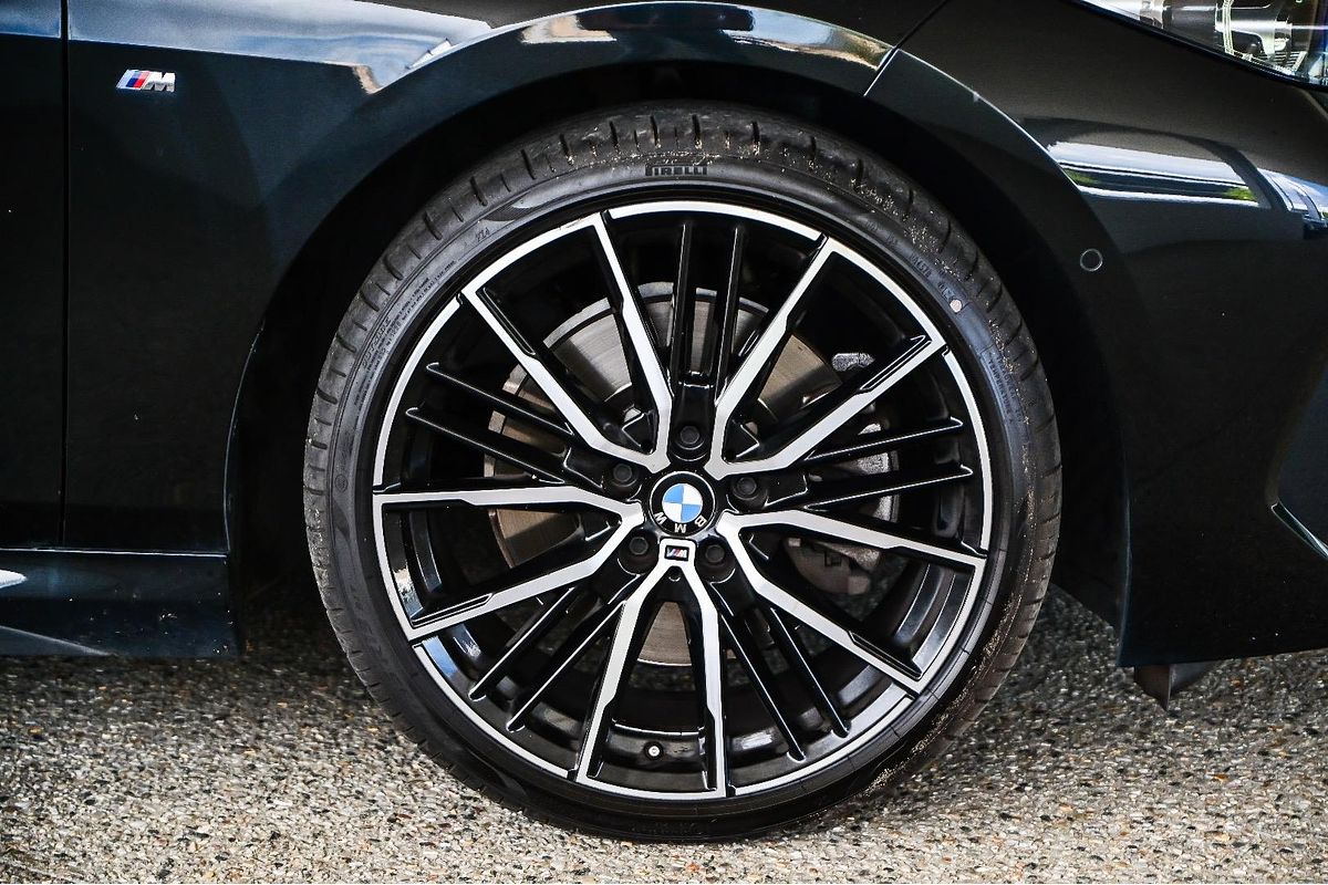 2022 BMW 2 Series 220i M Sport F44