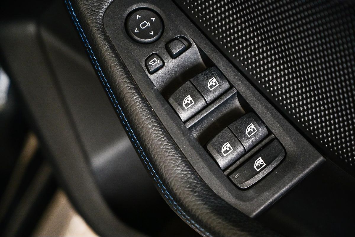 2022 BMW 2 Series 220i M Sport F44