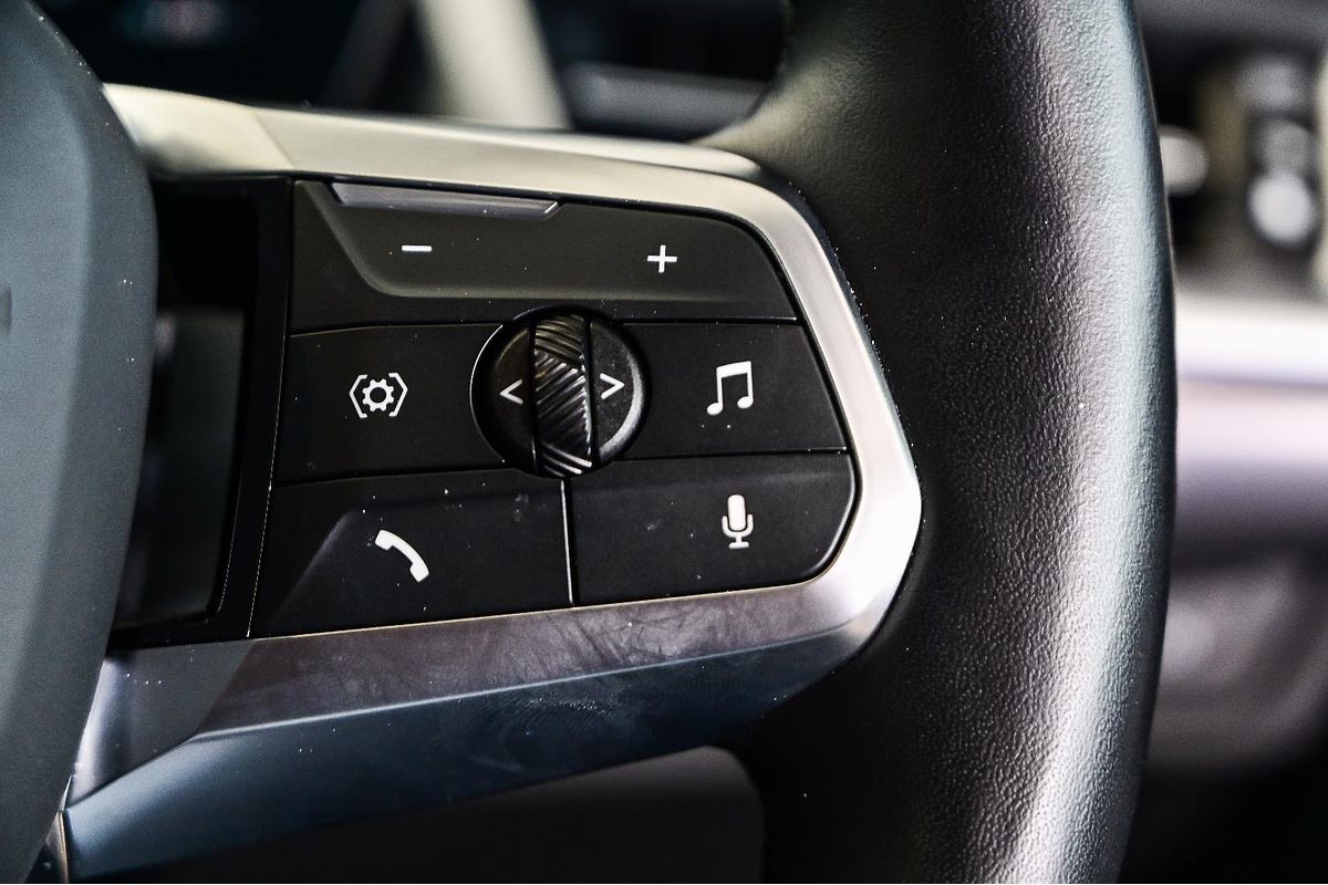 2024 BMW iX1 xDrive30 M Sport U11