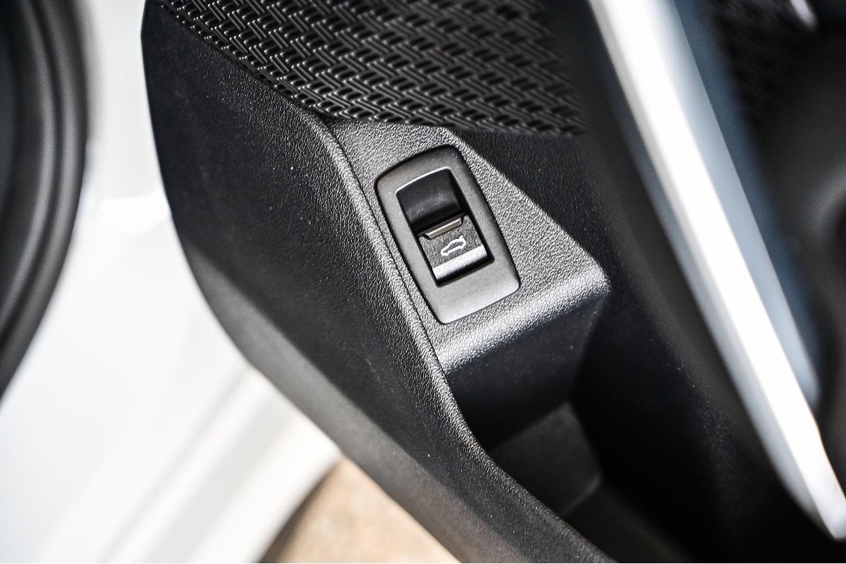 2024 BMW iX1 xDrive30 M Sport U11