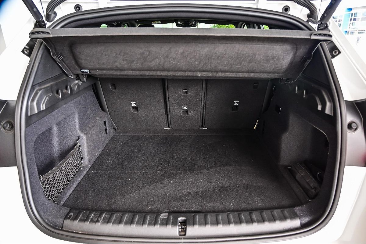 2024 BMW iX1 xDrive30 M Sport U11