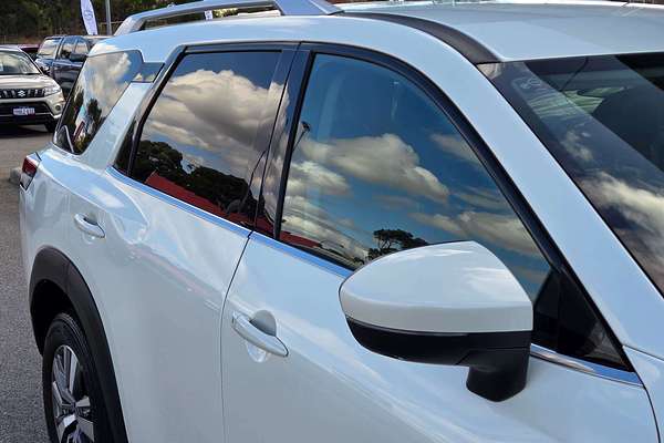 2023 Nissan Pathfinder Ti R53