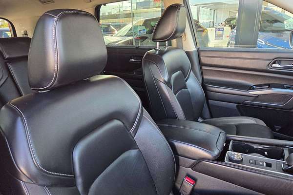 2023 Nissan Pathfinder Ti R53