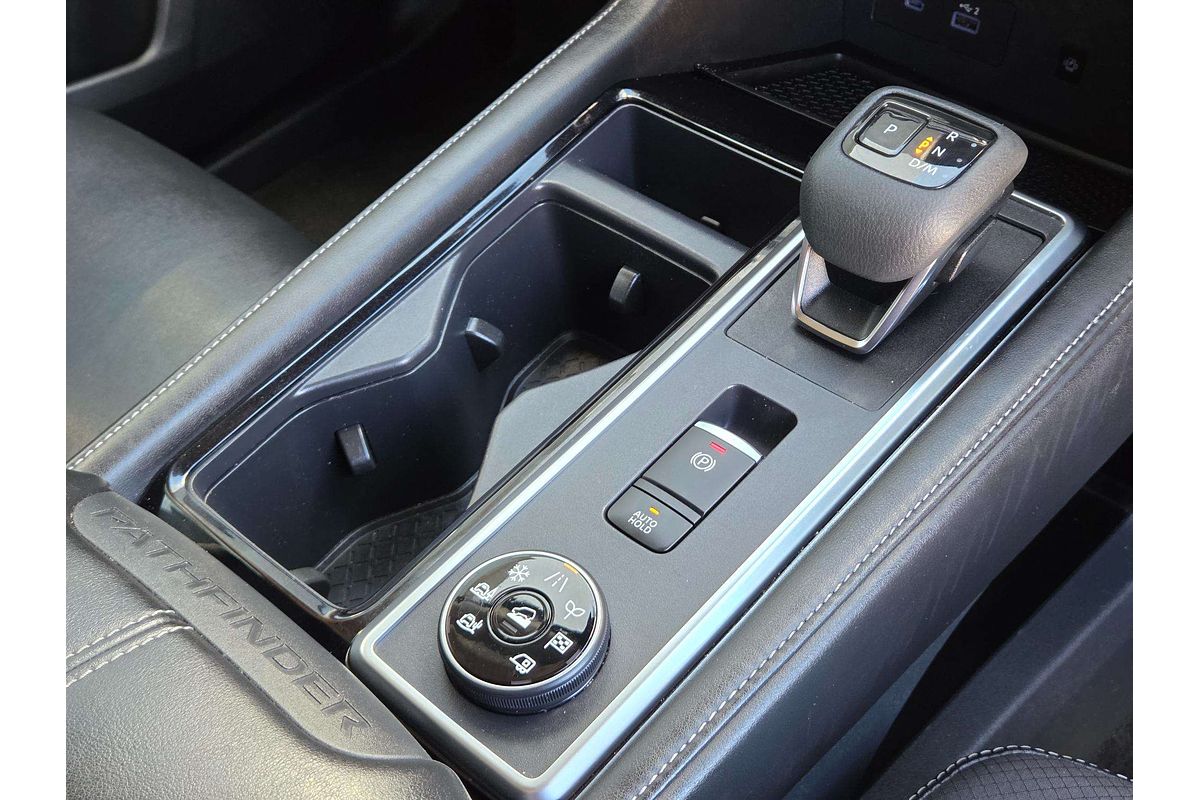 2023 Nissan Pathfinder Ti R53