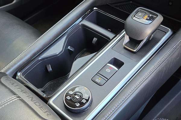 2023 Nissan Pathfinder Ti R53