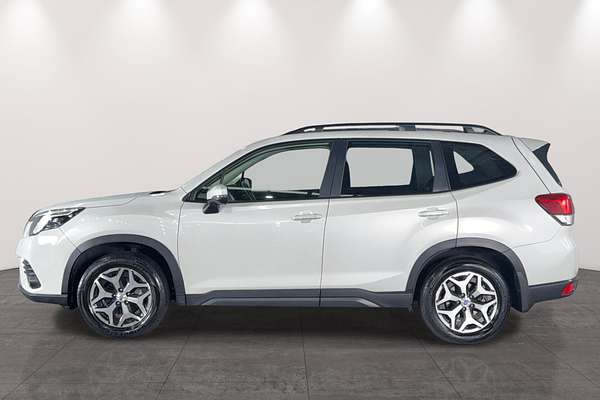 2023 Subaru Forester 2.5i 50 Years Edition S5