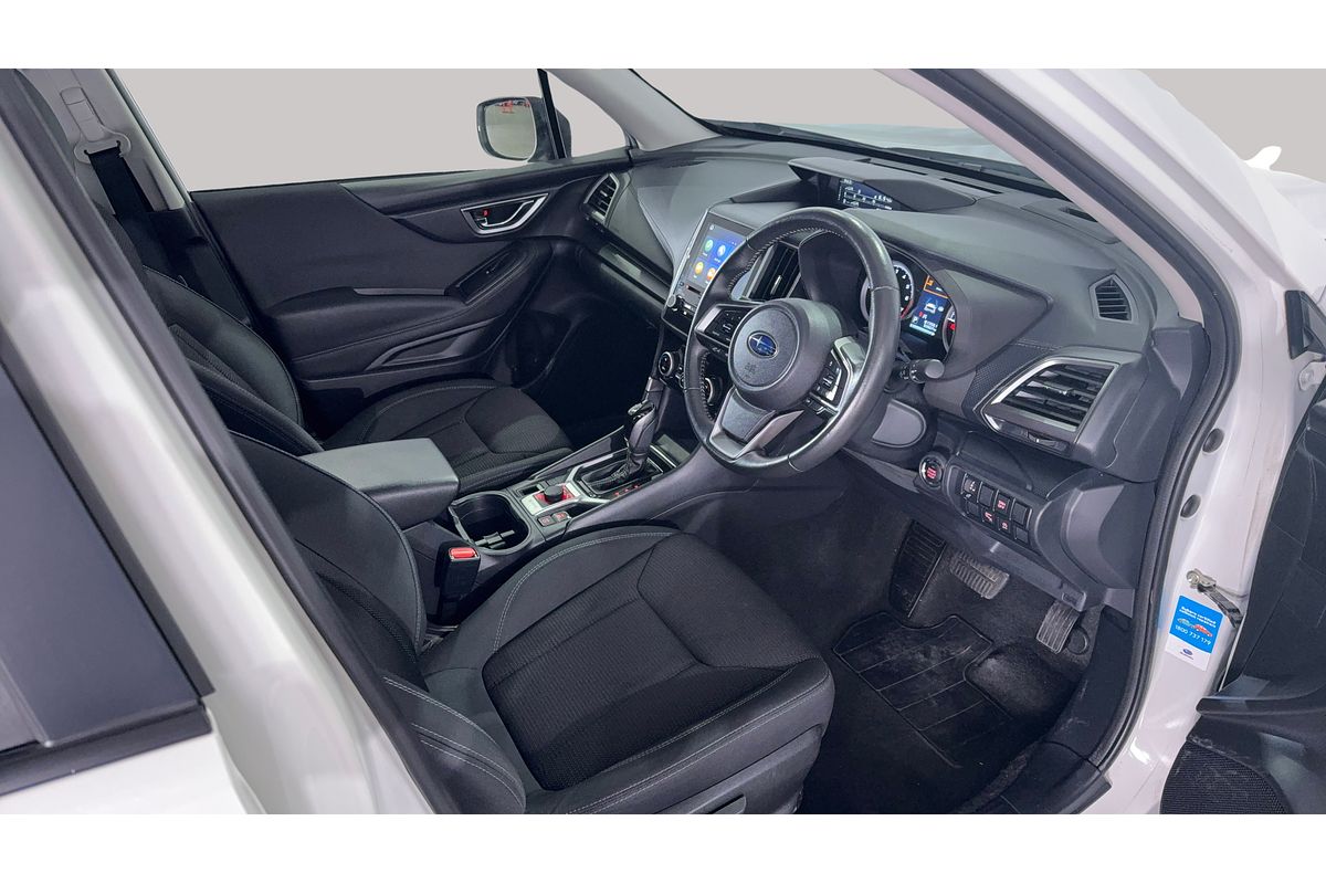 2023 Subaru Forester 2.5i 50 Years Edition S5