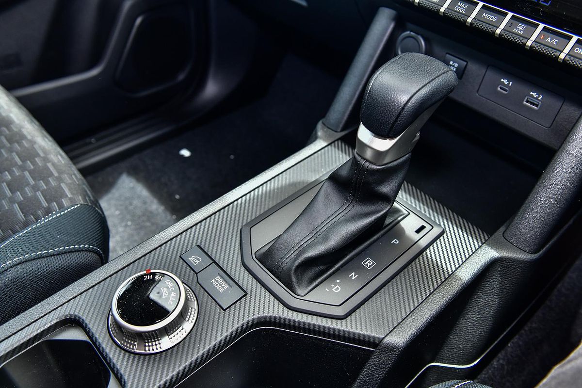 2025 Mitsubishi Triton GLX-R MV 4X4