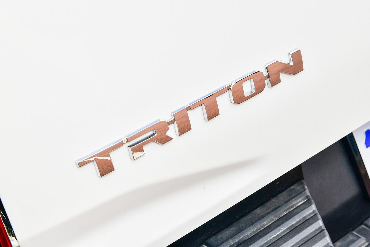 2025 Mitsubishi Triton GLX-R MV 4X4