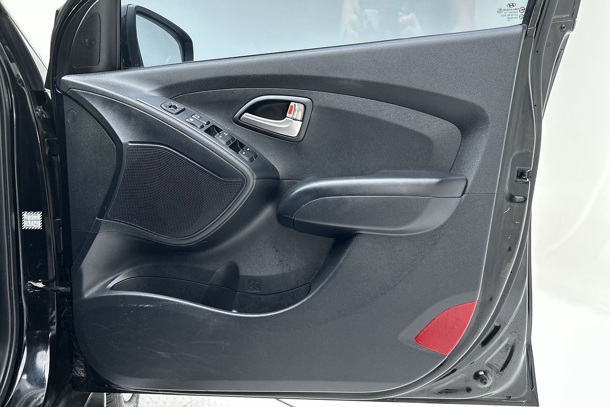 2012 Hyundai ix35 Active LM2